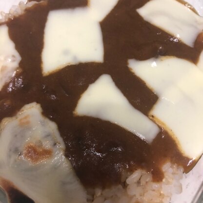 卵はありませんでしたが、とろけるチーズと、カレーが、最高でした。またリピしたいと思います。